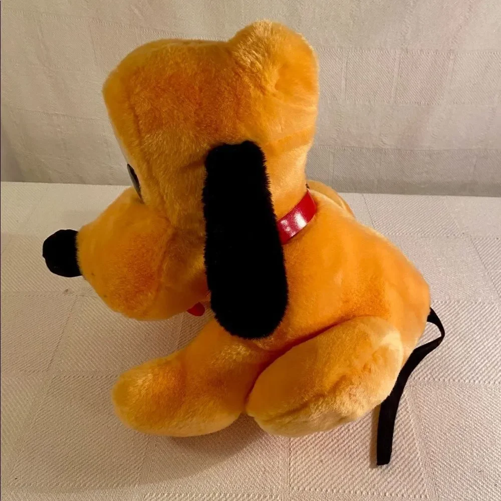 VINTAGE Large Pluto Stuffed Animal Plush Sitting Dog Disneyland Walt DisneyWorld